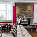 Dolmsundet Hitra 酒店 Melandsjøen