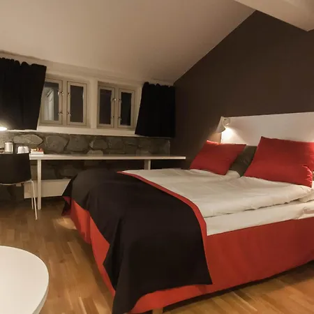 Hotel Dolmsundet Hitra 4*