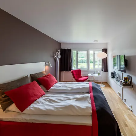 Dolmsundet Hitra Hotel 4*