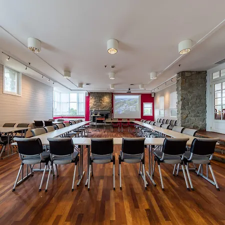 Hotel Dolmsundet Hitra Melandsjøen