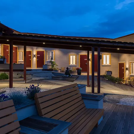 Dolmsundet Hitra Hotel 4*