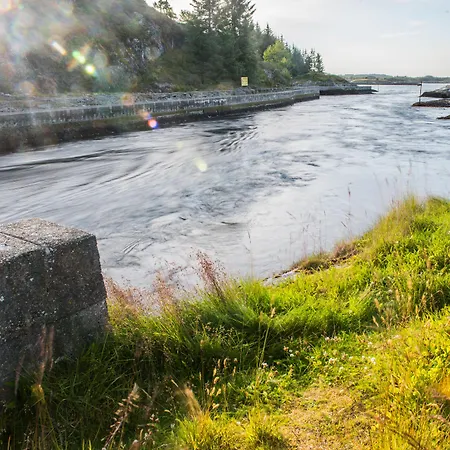 Dolmsundet Hitra Szálloda Melandsjøen