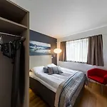 Hotel Dolmsundet Hitra Melandsjøen